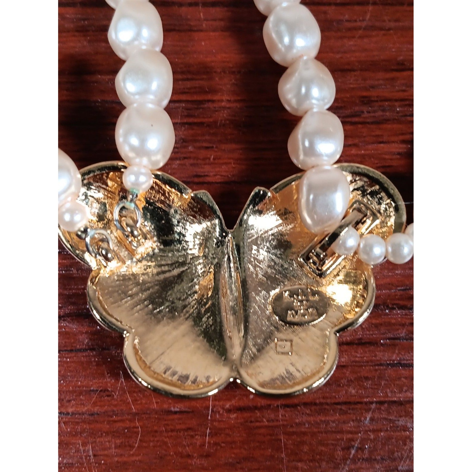 Kjl For Avon Papillon Enamel Necklace & Clip On Earrings Set Faux Pearls Euc — image 5 of 6